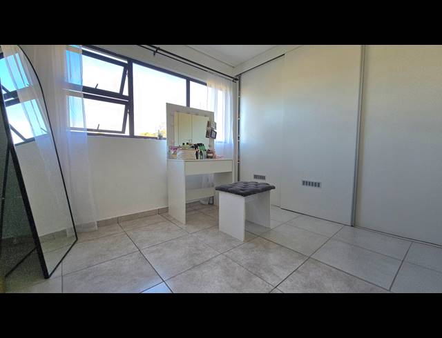 3 BEDROOM SIMPLEX FOR SALE IN MALVERN